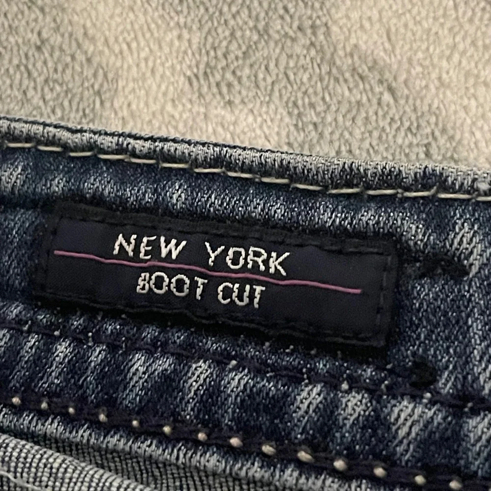 Vigoss Heritage Fit Denim Jeans New York Boot Cut Rhinestone Embellished‎